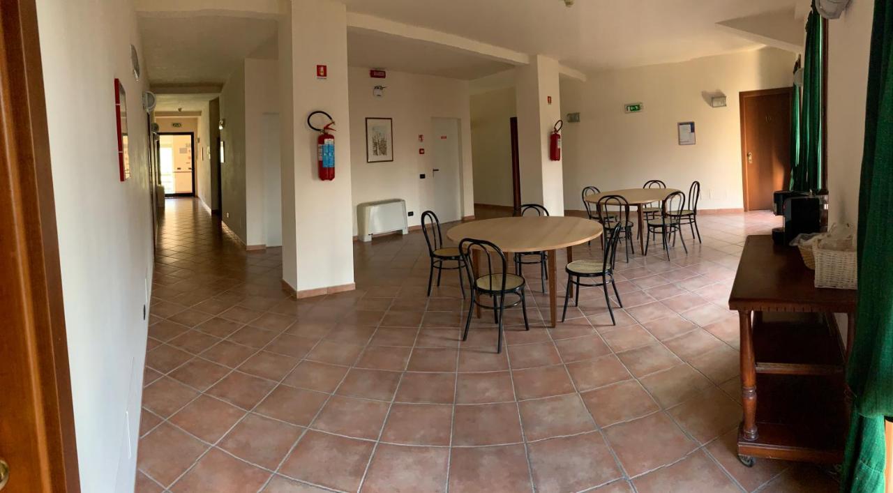 Hotel Riviera Ristorante La Briciola Novellara Exterior foto